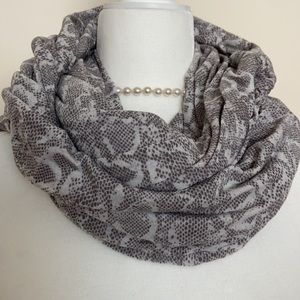 H&M snake pattern wrap scarf
